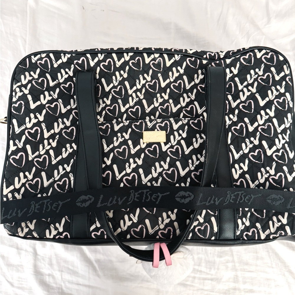 Luv Betsey by Betsey Johnson Black Weekender Travel Bag Tote + Unicorn Keychain